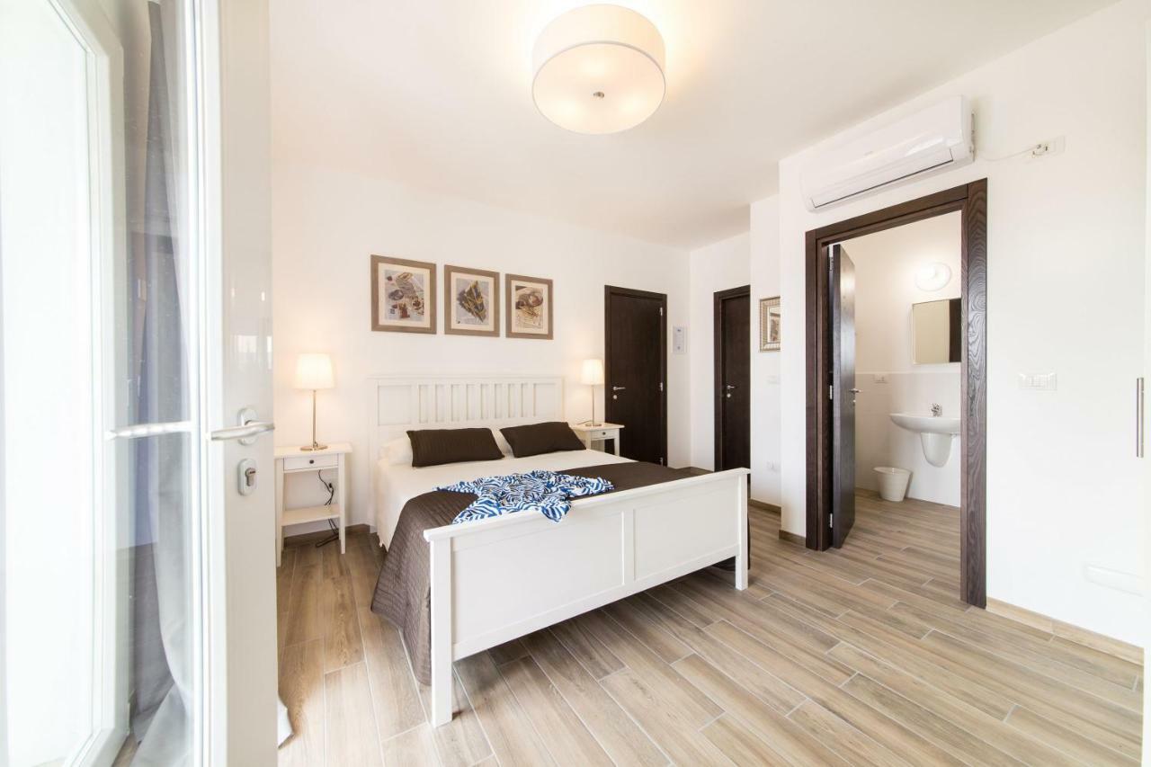 Salentoineout Bed & Breakfast Marina di Mancaversa Exterior photo